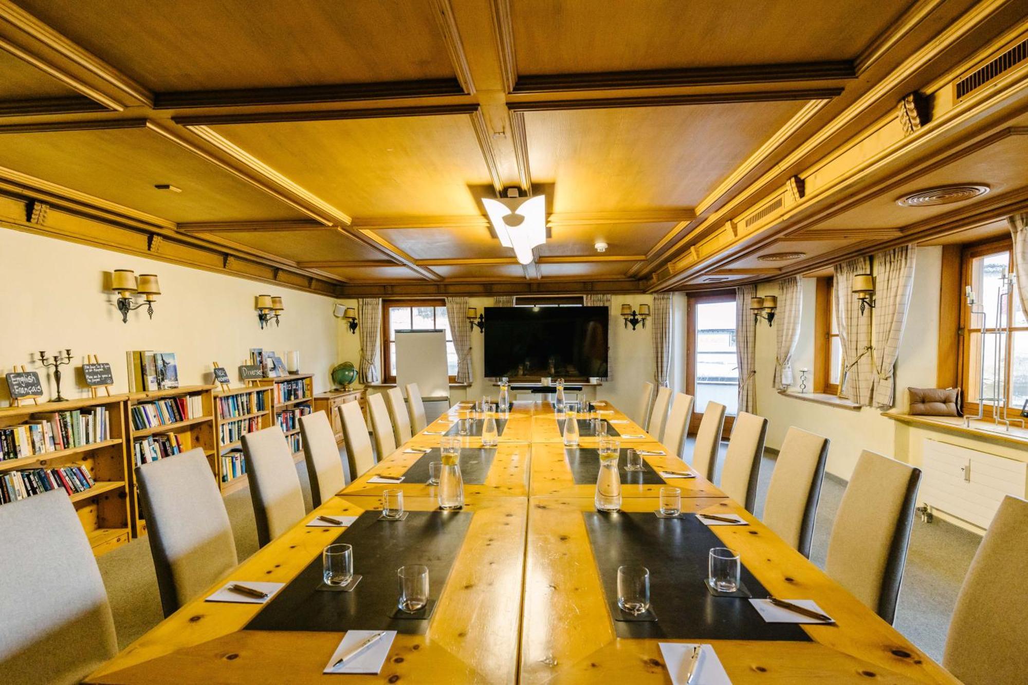 Seven Alpina Boutique 4* Klosters-Serneus
